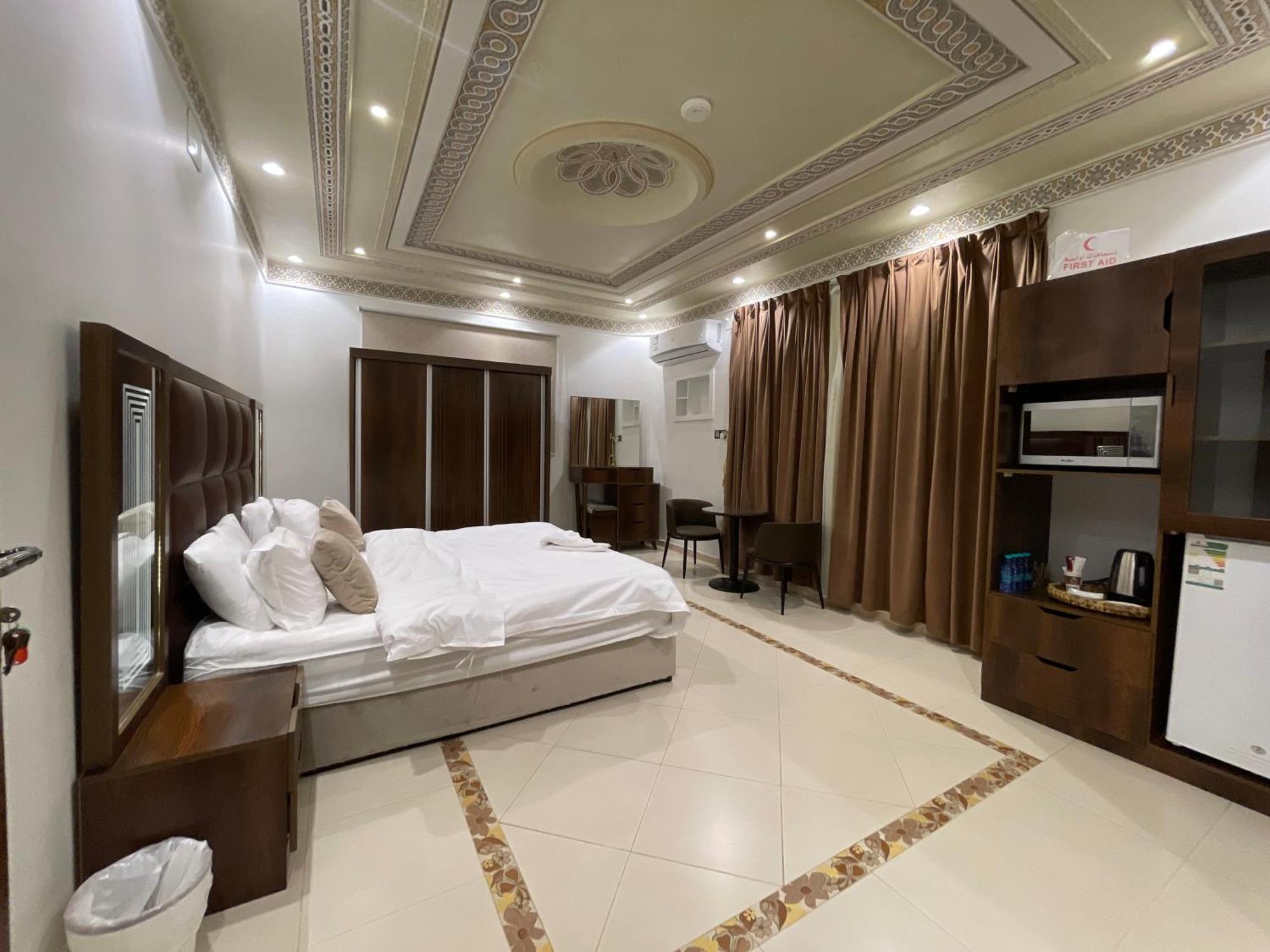 Friday Suites Al Ula Exterior foto