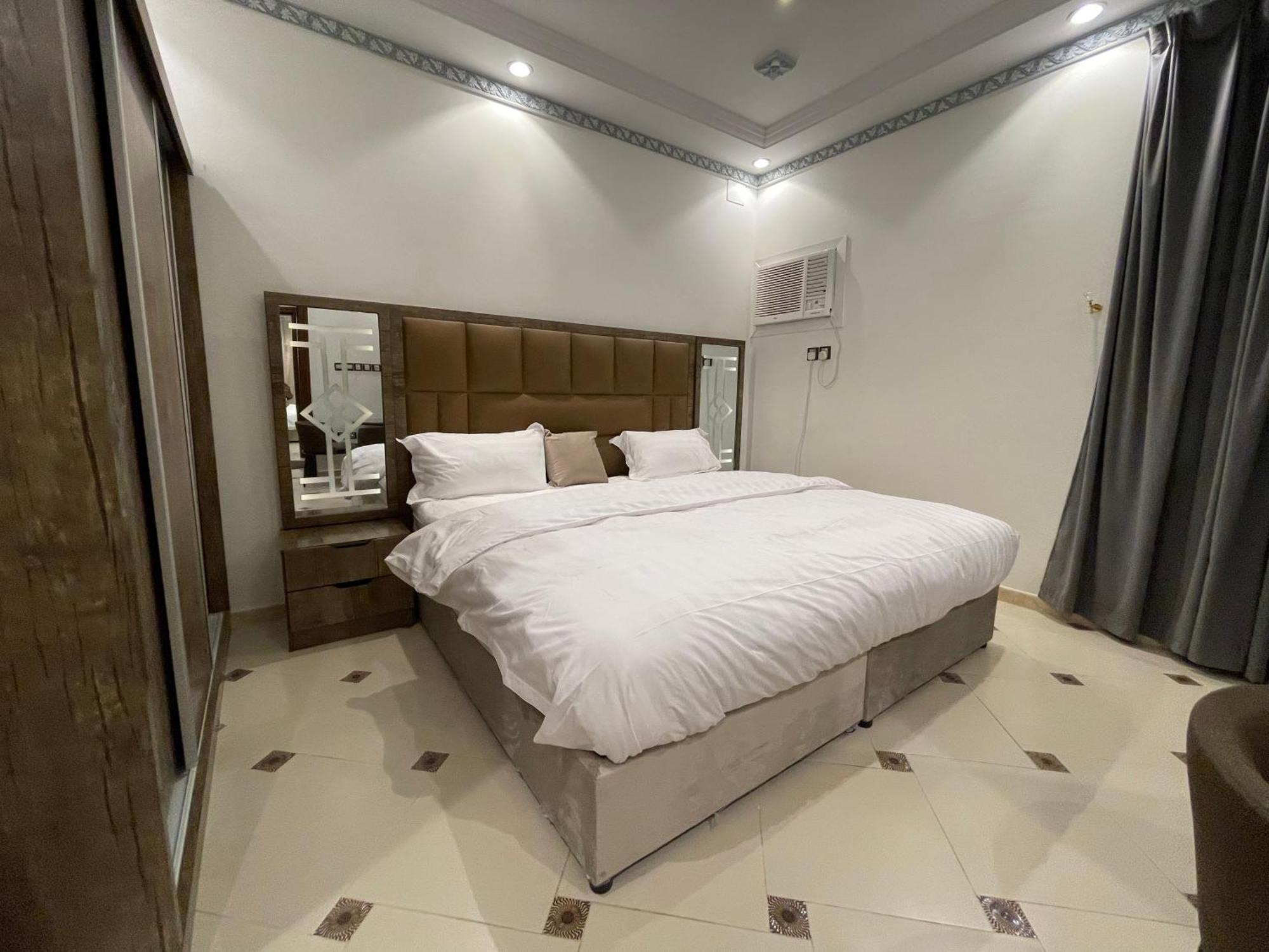 Friday Suites Al Ula Exterior foto